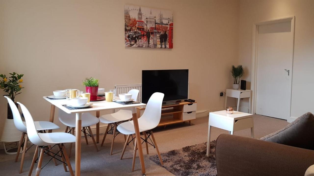 Bellaliving 2 Bedroom Apartment - Luton Лутон Экстерьер фото